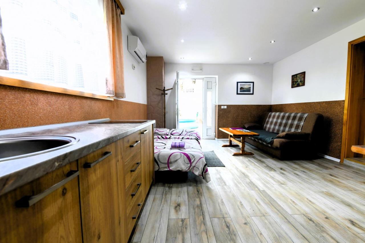 Apartman Jakov Раковица Екстериор снимка